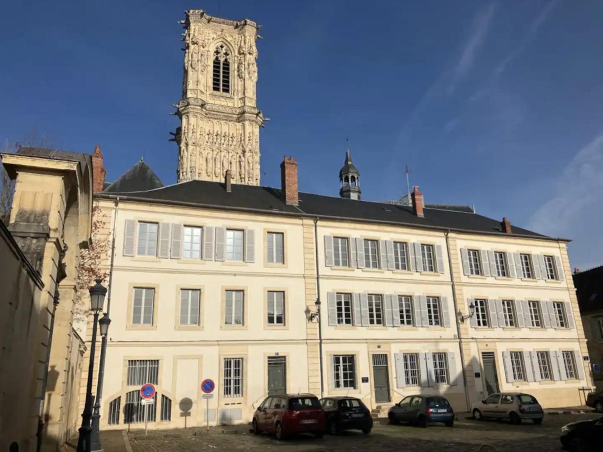 La Chapelle, Les Suites Du Palais, L'Unique 5 Etoiles De Nevers, Suite D'Exception, By Primo C0Nciergerie Exterior foto